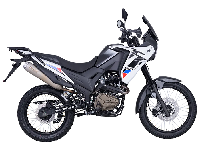 AKT TT 200